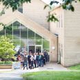 »Jeg lærte at møde verden med et åbent sind i Aarhus. Nærmere betegnet på Institut for Æstetiske Fag, nuværende Faculty of Arts, hvor jeg slog mine folder i årene omkring millennium.« Foto: Melissa Bach Yildrim/AU Foto