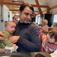 Danmark har ikke plads til dyrlæge og Ph.d. Younis Khan, selv om han er gift med danske Jenny Boye, som han har to børn med, der også begge er danske statsborgere. Det er netop afgjort af Udlændingestyrelsen, som mener, at familien lige så godt kan bo i Østrig. Privatfoto