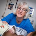 Efter 50 år på fødeafsnittet, takker Kirsten Hedegaard af som social- og sundhedsassisten. Foto: Tonny Foghmar