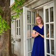 Jordemoder Ina Yde Søndergaard tilbyder jordemodertid, massage og træning skræddersyet til gravide kvinder. Foto: Grethe bo Madsen