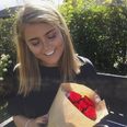Sofie Slangerup fandt en dag, da hun var i byen, ud af, at en kammerat havde optaget en sexvideo med hende. Nu kommer hun til Nordstjerneskolen og fortæller, hvor store konsekvenser det har for offeret, når man er med til at dele den slags.