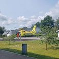 Drengen blev fløjet med helikopter til Aarhus. Foto: Presse-fotos.dk.