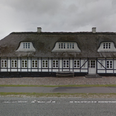 Årslev Kro ligger på Silkeborgvej nær motorvejen. Foto: Google Maps