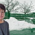 I disse dage kan Gitte ikke købe ind alene. Foto: Privatfoto/grafik: TV2 Østjylland.