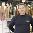 Thomas Byskov vil allerhelst lave gode slagtervarer, men lige nu har han fået travlt med at sikre lokaler til sin butik og produktion.