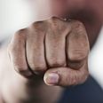 En gerningsmand blev sigtet for vold, mens den anden blev sigtet for grov vold. Modelfoto: AdobeStock