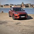 Ford Kuga plug-in hybrid rydder bordet i juni med 745 biler. Hele 5.300 danskere har bestilt modellen, så Kuga’en kan meget vel blive en af årets mest solgte biler. Foto: Christian Schacht