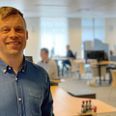 Daniel Lilleris, der er filialdirektør i Nordea i Grenaa, advarer på baggrund af konkrete eksempler mod, at unge lader sig lokke til medvirken til hvidvask.