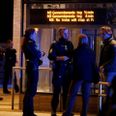 Politiet var talstærkt til stede lørdag aften. Foto: Presse-fotos.dk