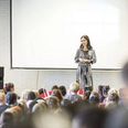 Karen Henriette Jessen er uddannet lærer og har en diplomuddannelse i både ledelse og psykologi. Foto: Roar Paaske