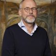 Biskop Henrik Wigh-Poulsen har fra sin barn- og ungdomstid et nært forhold til Djursland. Mød ham i Sognegården i Ebeltoft onsdag 11. december. Arkivfoto
