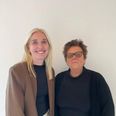 Efter Karin Klokmose (th) brækkede hånden, rakte Maria Søndergaard (th) ud. Nu åbner Maria ny frisørsalon i Hinnerup med Karin som ansat. Privatfoto