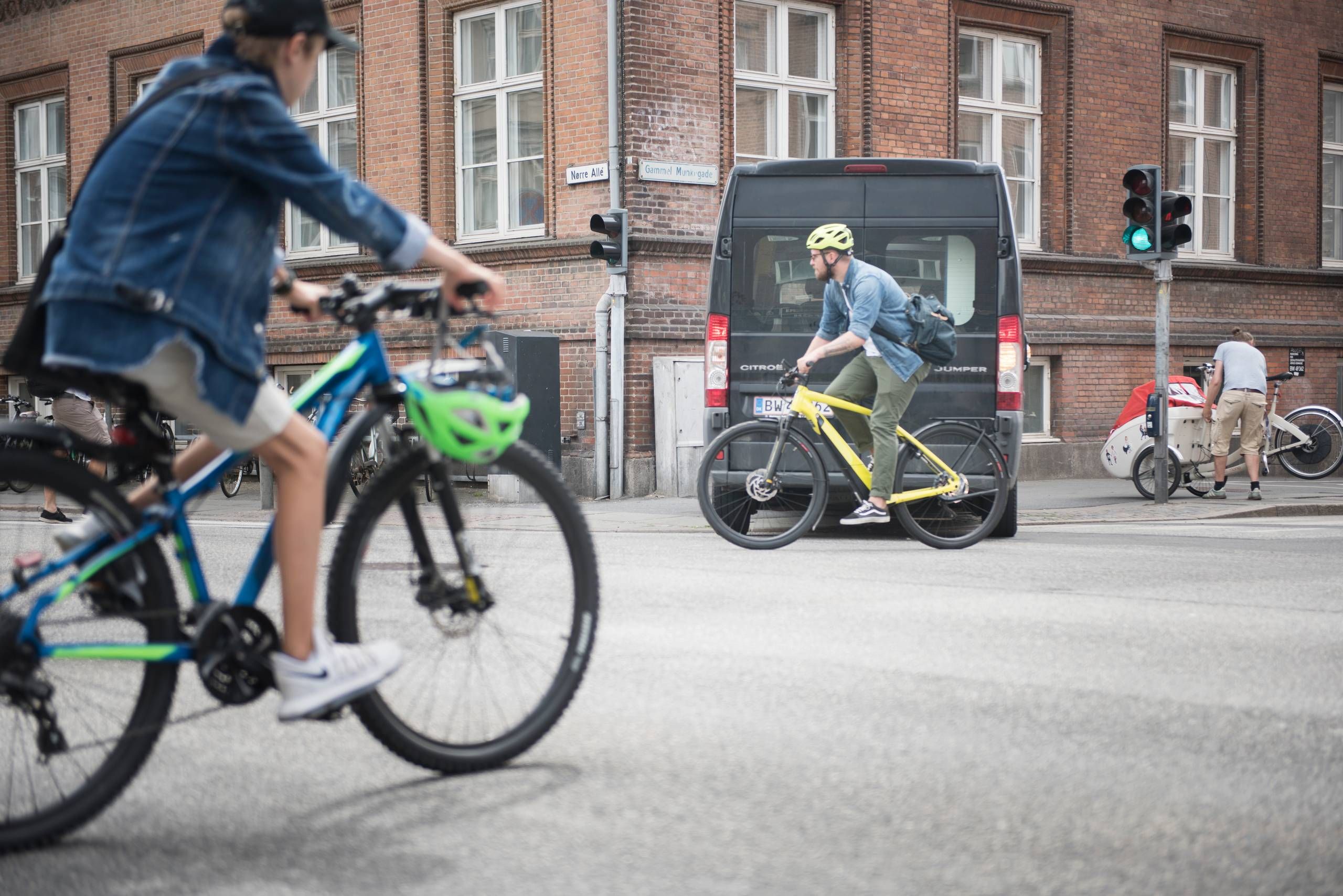 Født Vælge Original Stadig flere uheld med el-cykler: Mange ønsker lovpligtig ansvarsforsikring