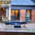 Forældrebestyrelsen i daginstitution er ikke utryg ved skråning på legeplads, men det er Aarhus Kommune. Arkivfoto: Casper Dalhoff