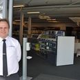 Chris Frøsig er ny som varehuschef i Power i Grenaa - og glæder sig til at åbne en ny Power-butik på mandag.