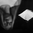 Mange unge kvinder og mænd har købt kokain af 20-årig mand, der nu er blevet anholdt og fængslet.