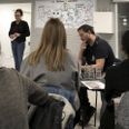 Maia Østergaard er formand for initiativgruppen bag en ny friskole i Solbjerg, og hun var meget tilfreds med fremmødet til det første informationsmøde.