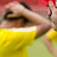 Dommeren valgte at afbryde Serie 4-kampen på Ørsted Stadion efter 20 minutters spil, efter at en Nørager-spiller udviste voldelig adfærd. DBU Jyllands disciplinærudvalg har idømt Nørager-spilleren et halvt års karantæne fra al fodbold under DBU Jylland frem til 19. februar 2027. Arkivfoto