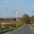 Billedet her er fra Hallendrup, hvor der er opsat 150 meter høje vindmøller. Vindmøllerne i Hollandsbjerg, som European Energy har ansøgt om, vil være 180 meter høje. Privatfoto