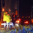 En lastbil har smidt en stor mængde korn på motorvejen. Foto: Presse-fotos.dk.