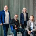 Fra venstre: Anders Tyrrestrup (AART), Anders Strange (AART), Sonja Stockmarr (Verka Collective), Frants Nielsen (Verka Collective) og Torben Skovbjerg Larsen (AART). Pressefoto