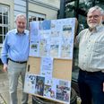 Ole Rudkilde og John Andersen, henholdsvis næstformand og kasserer i Grenaa og Omegns Frimærkeklub har en lille quiz med til årets byttedag i Pavillonen. Siden de første julemærker kom ud i 1904 er hvert tronskifte blevet markeret med, at den nye regent er kommet på julemærkerne. Spørgsmålet er således, hvilket motiv der mon kommer til at pryde årets julemærker? Foto: Simon Carlson