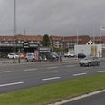 Politiet fik fat i hærværksmand ved dette stoppested på Skanderborgvej i Viby.
