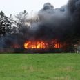 En større brand i skrotbiler i Sjelle ved Galten. Foto: Presse-fotos.dk