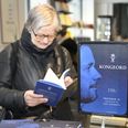 Kongens nye bog får alt fra tre til seks stjerner. Foto: Nils Meilvang/Ritzau Scanpix