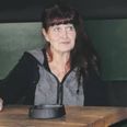 Susanne Brændstrup Andersen, også kaldt Sus, der har drevet værtshuset Troubadouren i Samsøgade i 17 år. Men snart er det hele slut, når Sus går på pension 27. marts, og der i stedet for skal bygges lejligheder på matriklen. Foto: Jeppe Kristensen