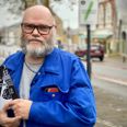 Sten Henriksen fra Galten debuterede for nylig som forfatter af en ungdomsbog. Den 68-årige pensioist har flere på vej. Foto: Katrine Friis Pedersen.