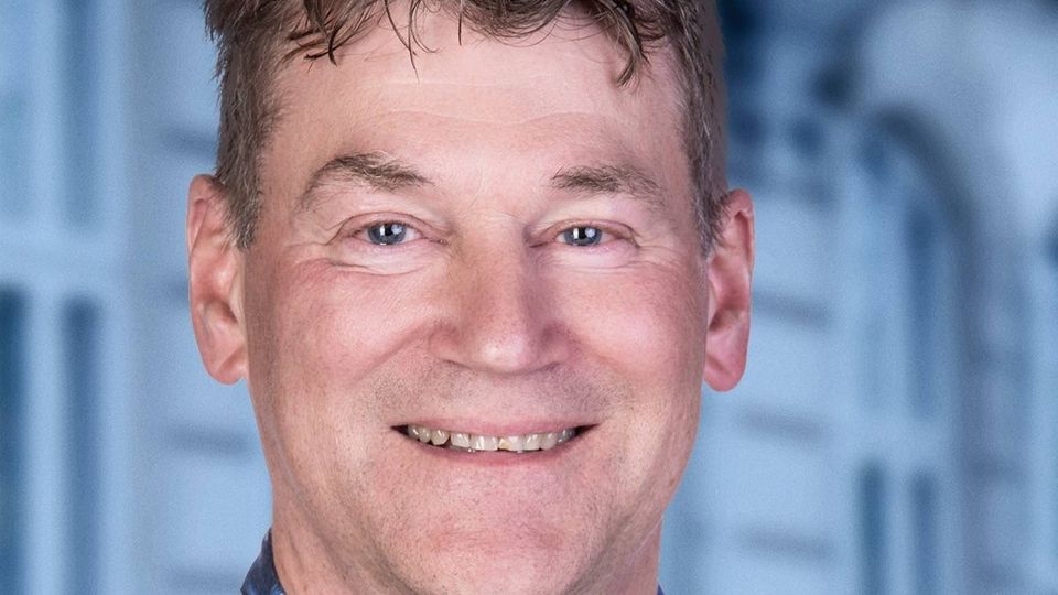 Forstander Lars Østergaard ikke længere en del af ligningen - Din Avis